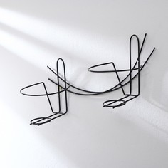 Подвес для кашпо, настенный, на 2 горшка, d=16 см, чёрный, «Взлет - 2» No Brand