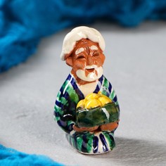Фигурка керамическая Узбек с лепешкой 8 см, МИКС Shafran