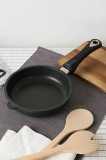 Сковорода универсальная AMT Gastroguss Frying Pans Titan 28 см черный I-528