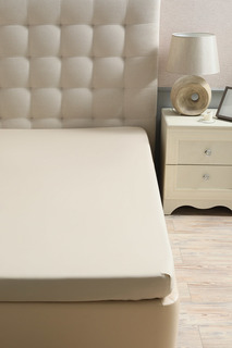 Простыня натяжная 135x200x25 COINCASA бежевый 100% хлопок (перкаль) 7080735