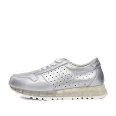 Кроссовки женские quattrocomforto 40-31WA-74V серебристые 38 RU