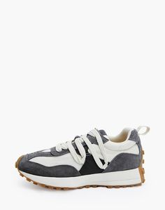 Кроссовки женские Mascotte 128-313021-0210 серые 41 RU