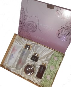 Косметический набор Beilingmei Cherry Blossom в подарочной упаковке