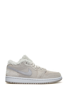 Кроссовки Jordan 1 Low SE Sherpa Fleece (W)