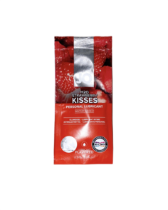 Вкусовой лубрикант на водной основе System JO Strawberry Kiss клубника 10 мл