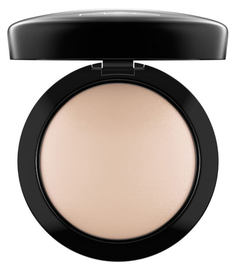 Компактная пудра MAC Cosmetics Mineralize Skinfinish Natural Light