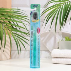 Зубная щетка Hanil Dental Pro Care зеленая с черной щетиной, мягкая