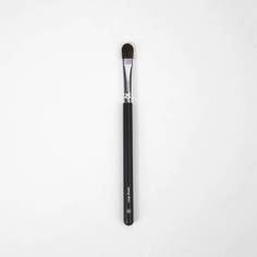 Кисть Revolution BH Cosmetics заостренная для складок Tapered Crease Brush