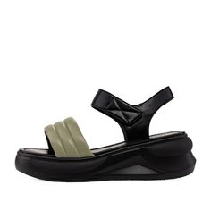 Босоножки женские INSTREET 80-31WB-786SS черные 38 RU