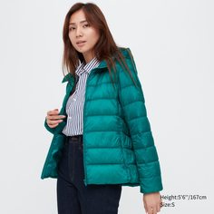 Пуховик женский UNIQLO 450311COL53 зеленый 2XS (доставка из-за рубежа)