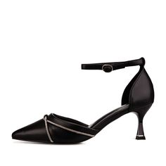 Туфли женские INSTREET 98-31WA-839SS черные 40 RU