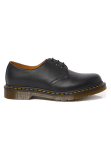 Полуботинки унисекс Dr. Martens 147767 черные 42 RU