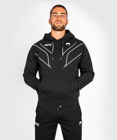 Худи мужское Venum UFC Venum Fight Night 2.0 Replica Mens Hoodie черное L