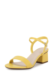 Босоножки женские T.Taccardi 710023950 желтые 38 RU