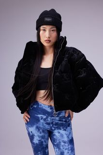 Куртка женская Juicy Couture JCWI221035/101 черная 44 RU
