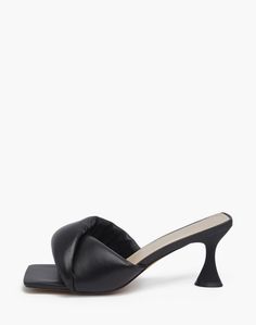 Сабо женские Mascotte 11-212091 черные 36 RU