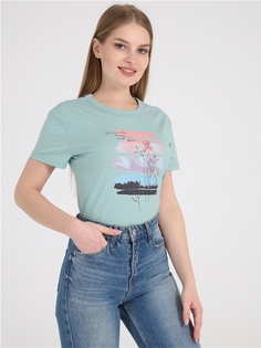 Футболка женская Апрель 1ЖДФК3801001 зеленая 92/164