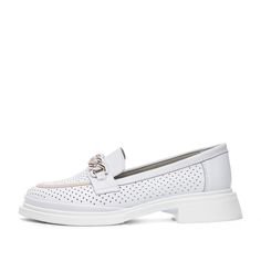 Лоферы женские ZENDEN 40-31WA-797VT белые 39 RU