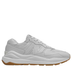 Кроссовки мужские New Balance 5740 белые 42.5 EU