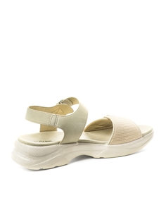 Сандалии женские INSTREET 86-21WA-192SS бежевые 41 RU