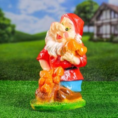 Садовая фигура Гном с кабачками красный, 23х21х36см Хорошие сувениры
