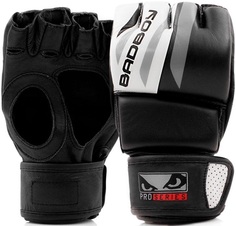 Перчатки для ММА Bad Boy Pro Series Advanced MMA Gloves-Black/White (XS)