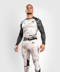 Рашгард Venum Authentic Fight Week 2.0 мужской, белый-серый-черный, размер L