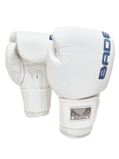Боксерские перчатки Bad Boy Legacy Prime Boxing Gloves - White/Grey 10 унций