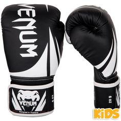 Детские перчатки Venum Challenger 2.0 Kids Boxing Gloves Black/White 8 унций