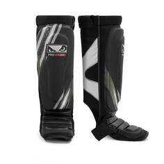 Щитки Bad Boy Pro Series Advanced MMA Shin Guards-Black/Green S/M