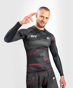 Рашгард Venum Authentic Fight Week 2.0 мужской, черный-серый-красный, размер S
