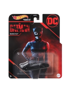 Машинка Hot Wheels Герои блокбастеров DC Селина Кайл SELINA KYLE HHB74-GRM31