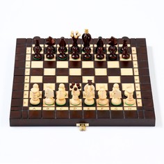 Настольная игра 2 в 1: шахматы, шашки, 35 х 35 см, король h=6 см, пешка h- 3 см No Brand