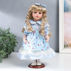 Кукла коллекционная керамика Тося в голубом платье с цветочками, с бантом в волосах 30 см No Brand