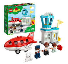 Конструктор LEGO DUPLO Town 10961 Самолет и аэропорт 28 деталей