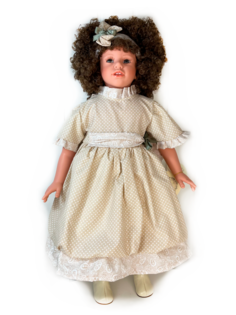 Коллекционная кукла Carmen Gonzalez Кандела, брюнетка, 70 см, 5308A