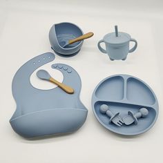 Детский силиконовый набор посуды IQchina 9 предм, голубой