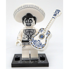 Конструктор LEGO Minifigures Disney 100 71038-10 Эрнесто де ла Крус, 1 шт.