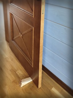 Фиксатор двери напольный (держатель стоппер) СТО/СТ Мебель Welcome