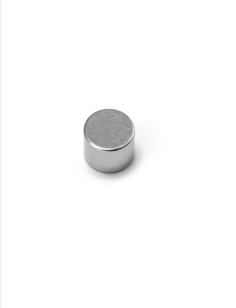 Неодимовые магниты диски MaxPull, 5х3 мм N38, 60 шт. в тубе, сила сцепления 0,48 кг.
