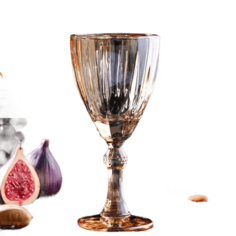 Бокал для вина «Бал», 240 мл, 8,5?8,5?18,5 см, цвет золотой No Brand