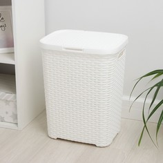 Корзина для белья с крышкой «Ротанг», 40 л, 37?29?48 см, цвет белый Violet