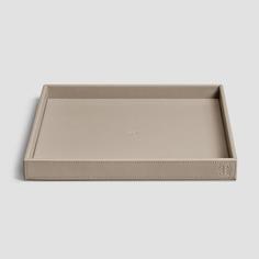 Поднос Togas Лимфьорд дерево-искусственная кожа бежевый 17x17 см