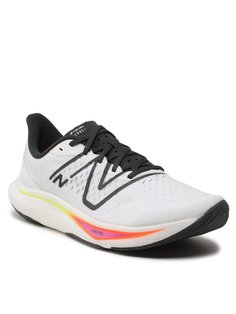 Кроссовки мужские New Balance FuelCell Rebel v3 MFCXCW3 белые 42 EU