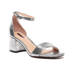 Босоножки женские Vitacci 1391351 серебристые 37 RU
