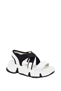 Сандалии женские Milana 211072-1-1301 белые 36 RU