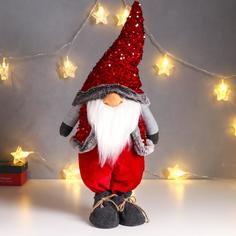 Кукла интерьерная "Дед Мороз в красном колпаке и жилетке с пайетками" 55х16х22 см No Brand