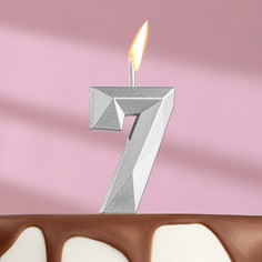 Свеча в торт на шпажке Алмаз, цифра 7, серебряная, 4,8х2,6 см Страна Карнавалия