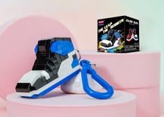 Конструктор 3D из миниблоков Balody Кроссовок Air Jordan 1 синий брелок 165 эл BA18085-3