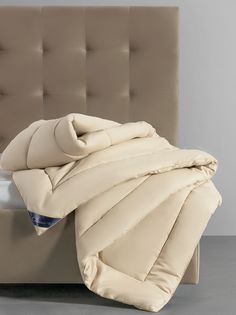 Одеяло зимнее CLASSIC by T 1.5 спальное верблюжая шерсть 140х205